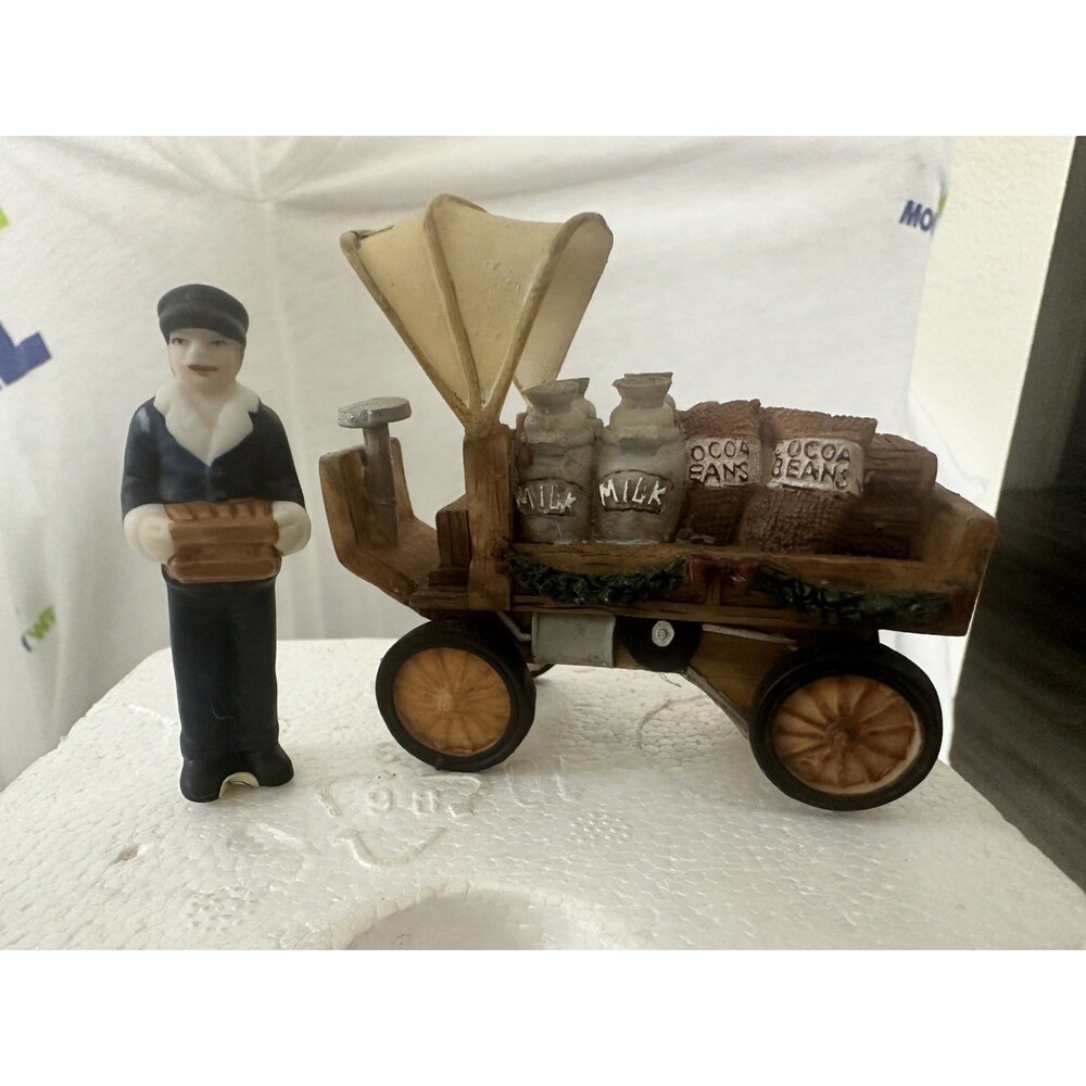 2001 Hershey’s Holiday Village Delivery Cart Brass Key Limited Edition